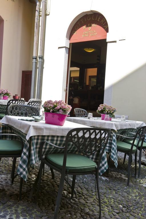Alessi Appartamenti Desenzano del Garda Eksteriør bilde